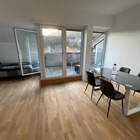 Apartamento Geraeumiges Sonniges Mit Bergblick *