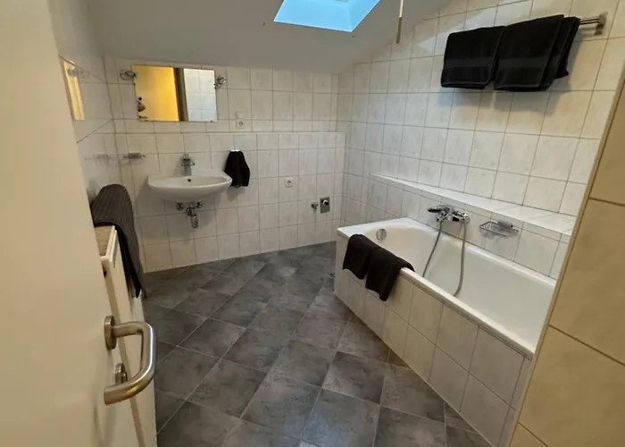 Apartamento Geraeumiges Sonniges Mit Bergblick *