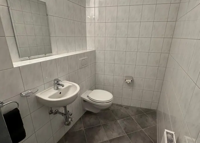 Apartamento Geraeumiges Sonniges Mit Bergblick *