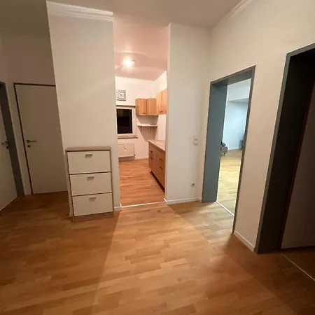 Geraeumiges Sonniges Mit Bergblick امست